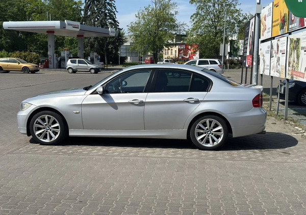 BMW Seria 3 cena 23900 przebieg: 336000, rok produkcji 2007 z Poznań małe 326